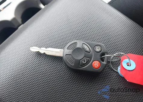 2012 Ford Escape Xlt from USA, damaged, VIN 1FMCU0D78CKA22695